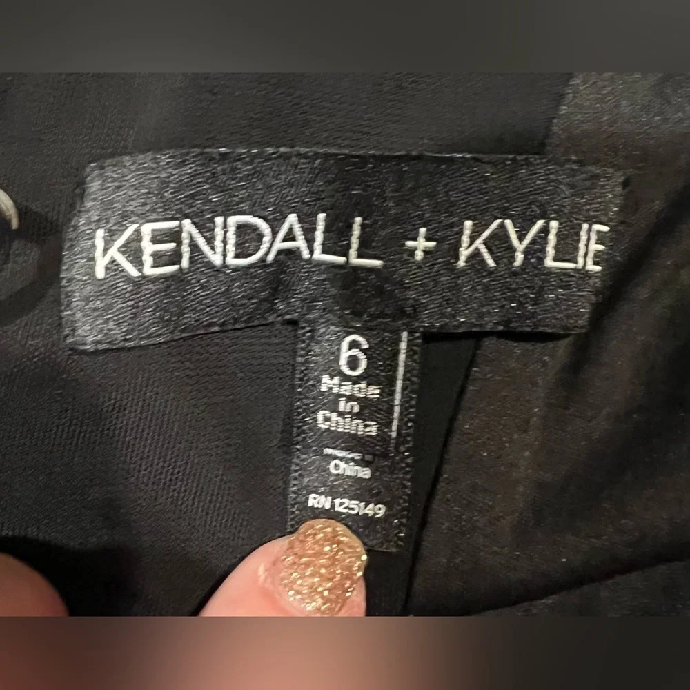 Kendall + Kylie Black Lace Up Long Sleeve Dress Size 6 - Picture 7 of 7